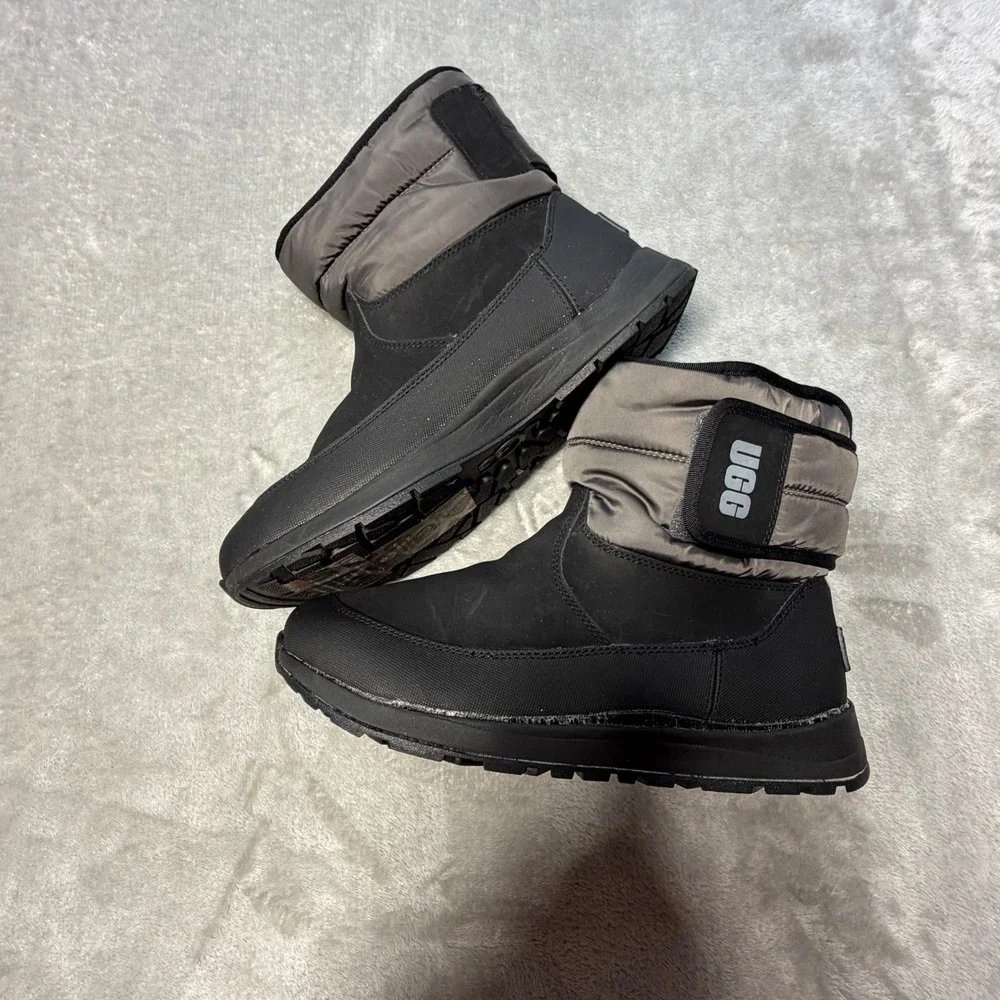 UGG Kids Toty Weather Waterproof Snow Boots Black Grey 1122371K Size 6